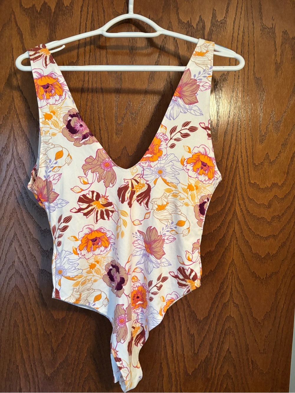 Floral V-Neck Bodysuit in Cream and Orange